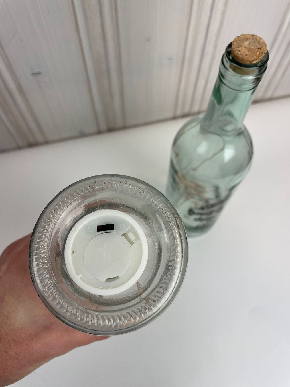 Tutte le decorazioni: 2x Deko-Glas Flaschen mit LED Lichterkette im Glas – Nuovo e nell'imballaggio originale da Wängi venduto da LiqKojote 1