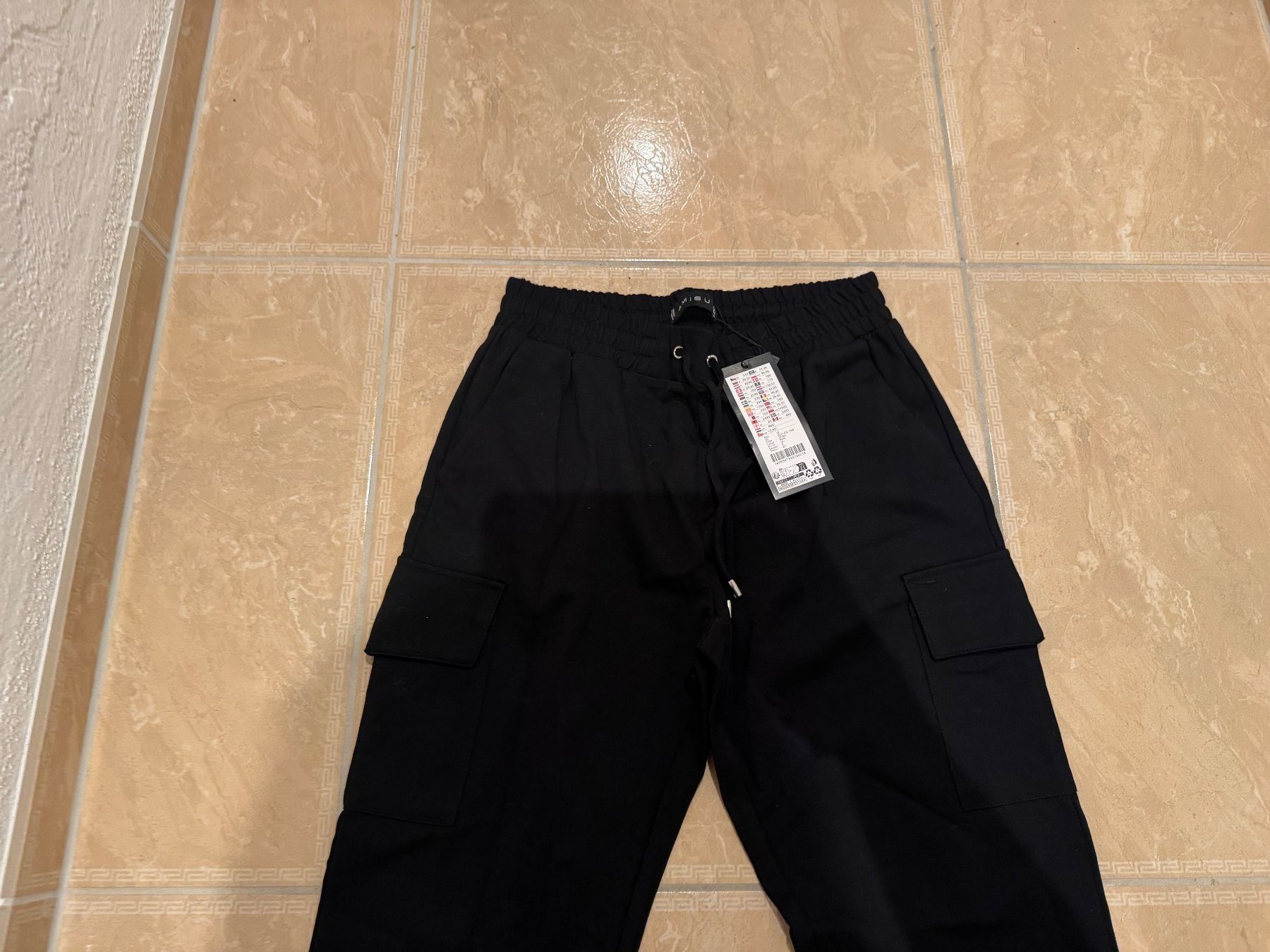 Hosen: Amisu neue Hose im Joggingstyle, 38 – Neu und originalverpackt aus Klingnau von Markus14 2