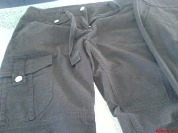 Pantaloni: 2 schwarze Stoffhosen Gr. 38 – Usato da Oftringen venduto da andrax 2