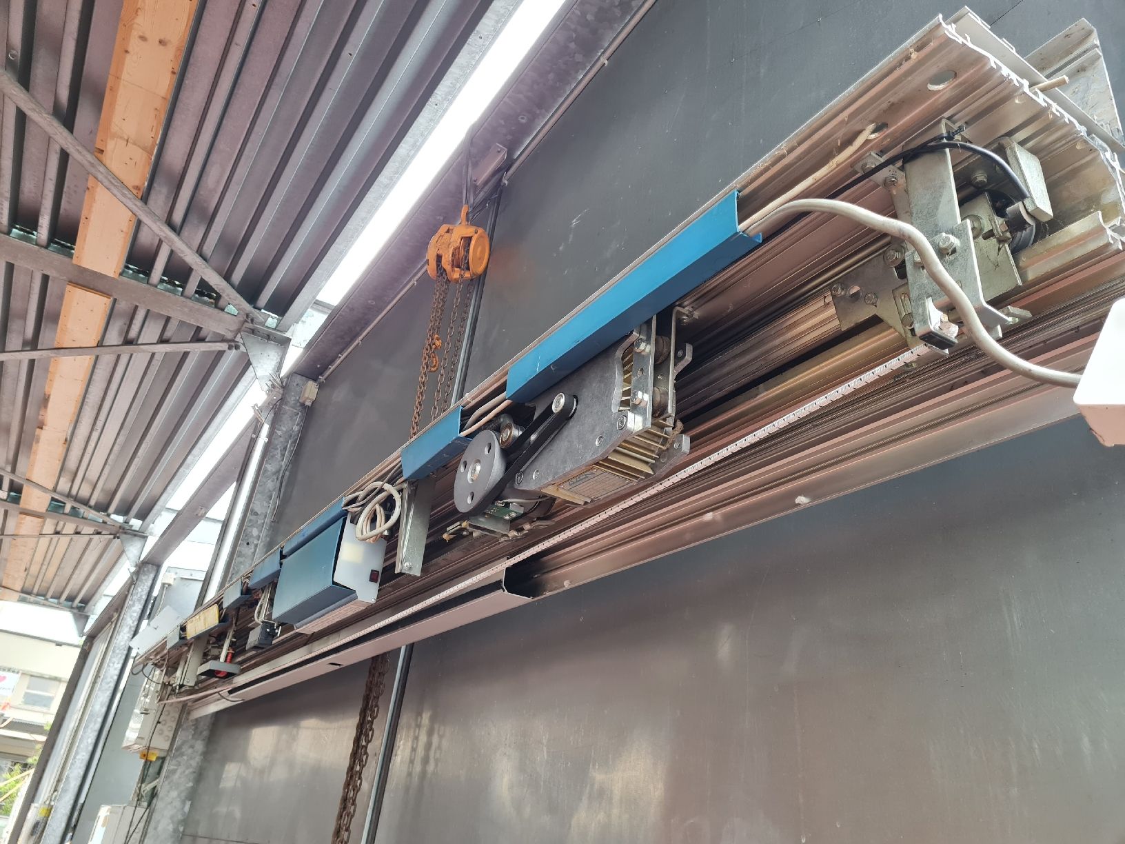 Türen: Top Automatischer Tor von Gilgen – Gebraucht aus Bubendorf von meda0404 6