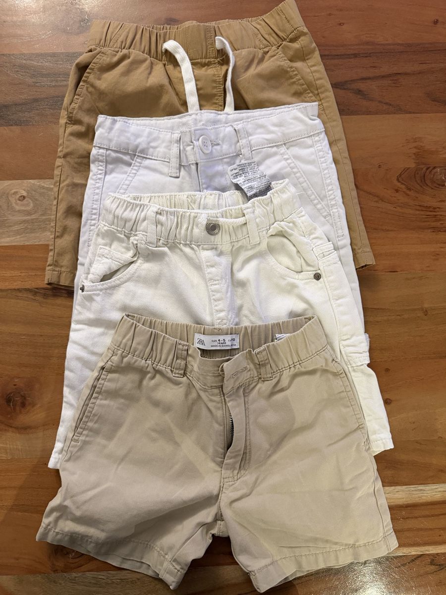 Lotti & Set di vestiti: Kinder Shorts  – Usato da Uzwil venduto da sul_svh6 1