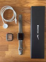 Apple Watch Series 7 45 mm GPS Nike