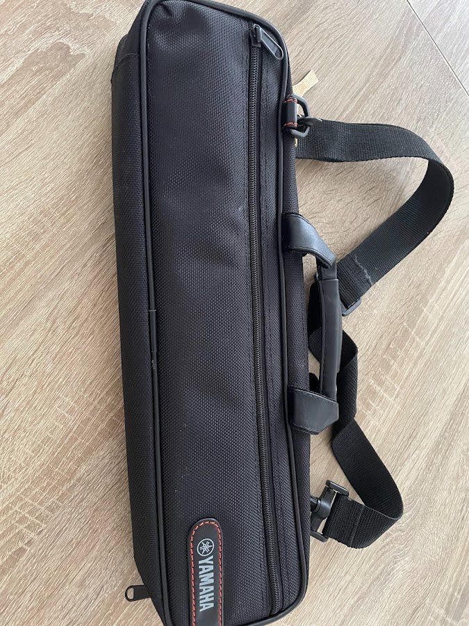 Yamaha Topcase: Original YAMAHA Querflöten-Tasche – Usato da Unterägeri venduto da gai_mj5l 1