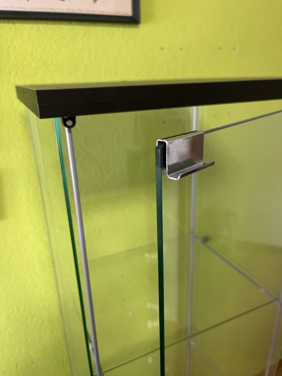 Vitrinen: Vitrine Glas - Ikea – Gebraucht aus Einsiedeln von sandramon 2