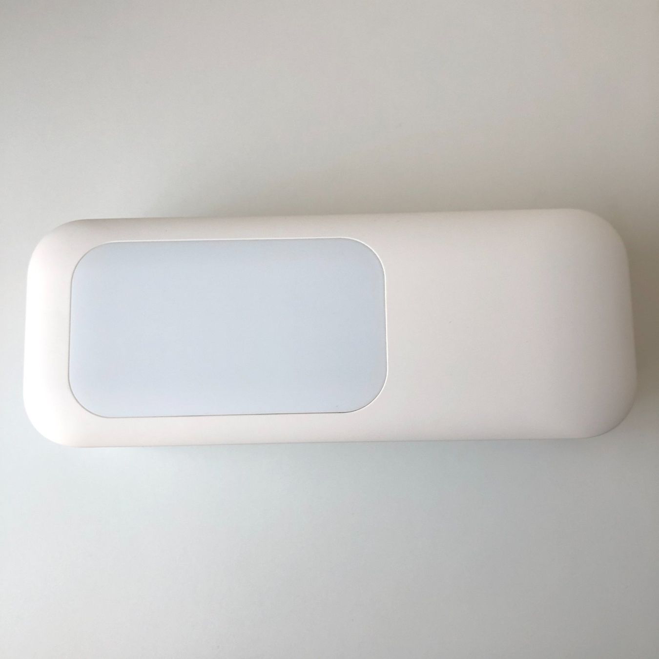 Altro in Decorazioni & Accessori: Handyhalterung, USB-Ladeanschluss – Usato da Schlieren venduto da MayaSheng1983 1
