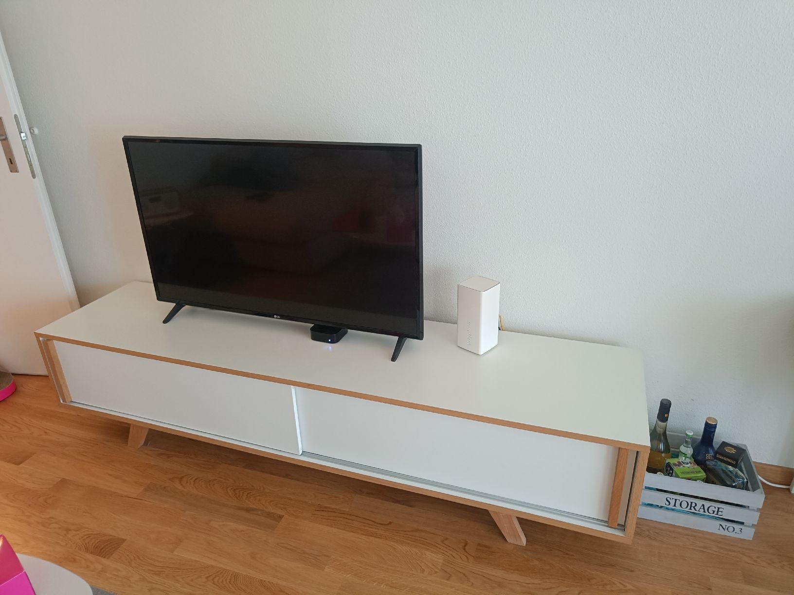 Meubles TV: Tv - Möbel – D'occasion à Engelburg par Sara2