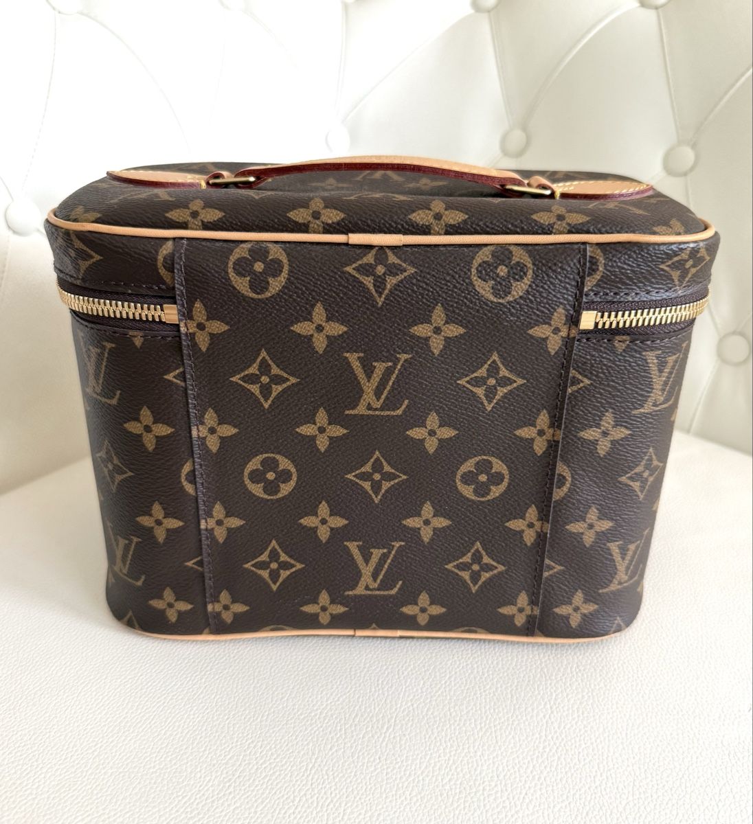 Louis Vuitton Taschen: Louis Vuitton Nice BB in Monogram Canvas – Neu (gemäss Beschreibung) aus Zürich von Luxurystyleschweiz 1