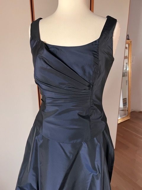Vestiti: Abendkleid Vera Mont Firenze Gr. 38 – Usato da Adliswil venduto da hellblauinsel5 1