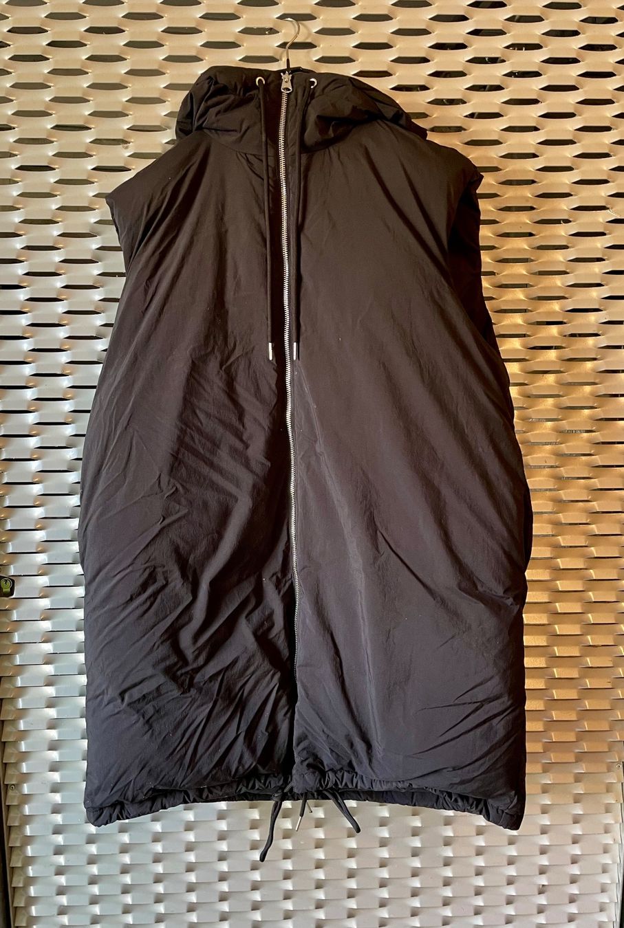 Arket Gilet & Giacche senza maniche: Arket Re:down Daunengilet Gr.M – Usato da Grellingen venduto da dinge 1