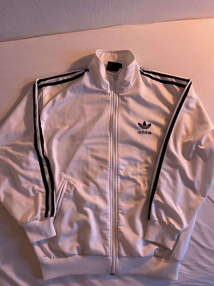 Adidas Jacken: Jacket oversize Adidas vintage  – Neu (gemäss Beschreibung) aus Aigle von