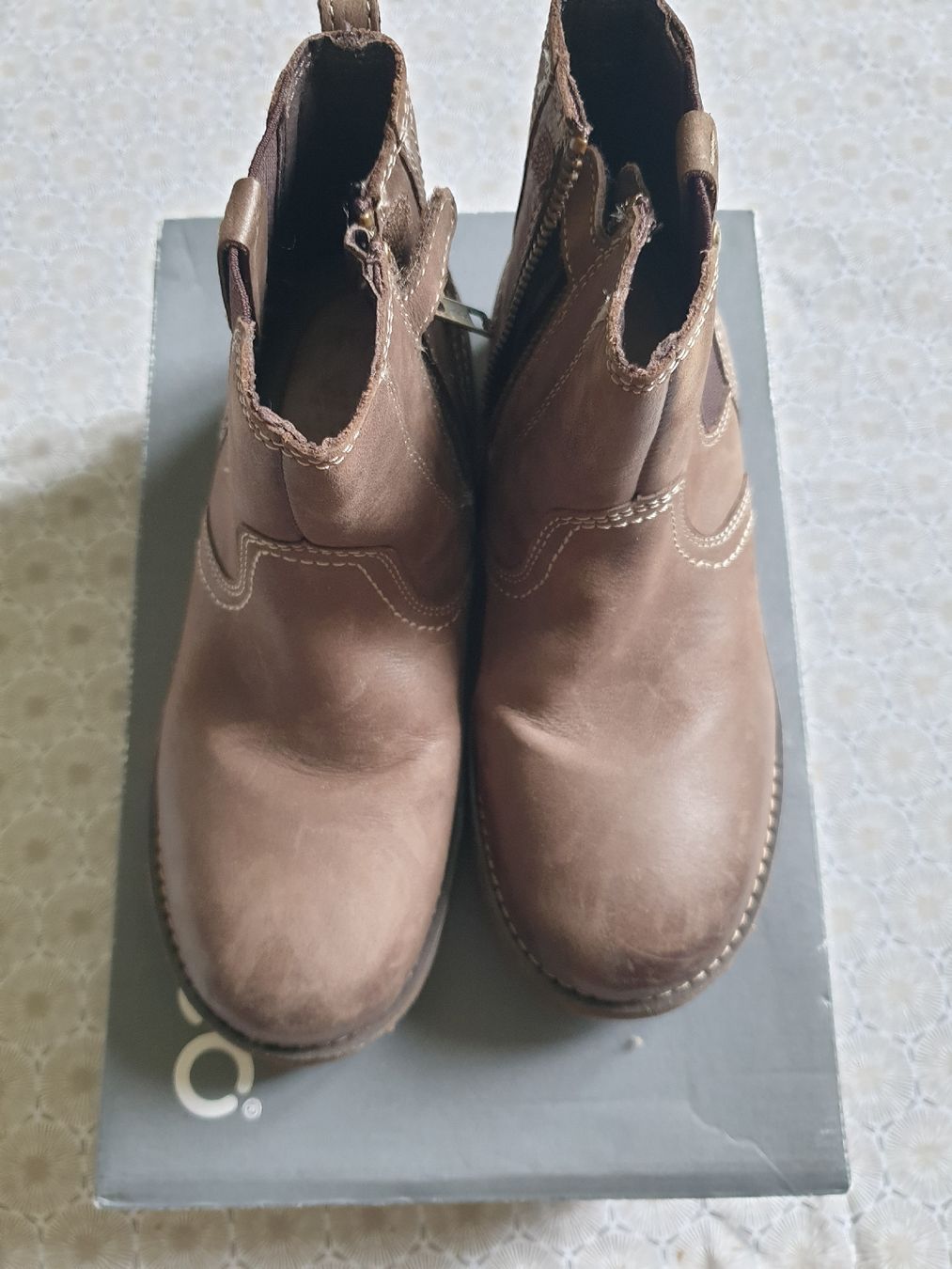 Ecco Scarpe da uomo: Sttieffelette Ecco Gr. 34 Neuwertig Leder – Nuovo (secondo la descrizione) da Zürich venduto da yoarg