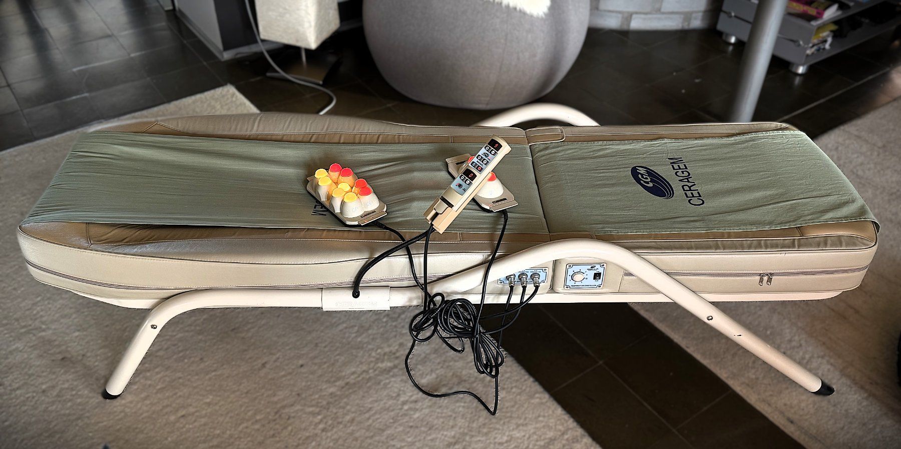 Ceragem Dispositivi per massaggi: Ceragem Master 3500 – Usato da Cordast venduto da Eliane73 1