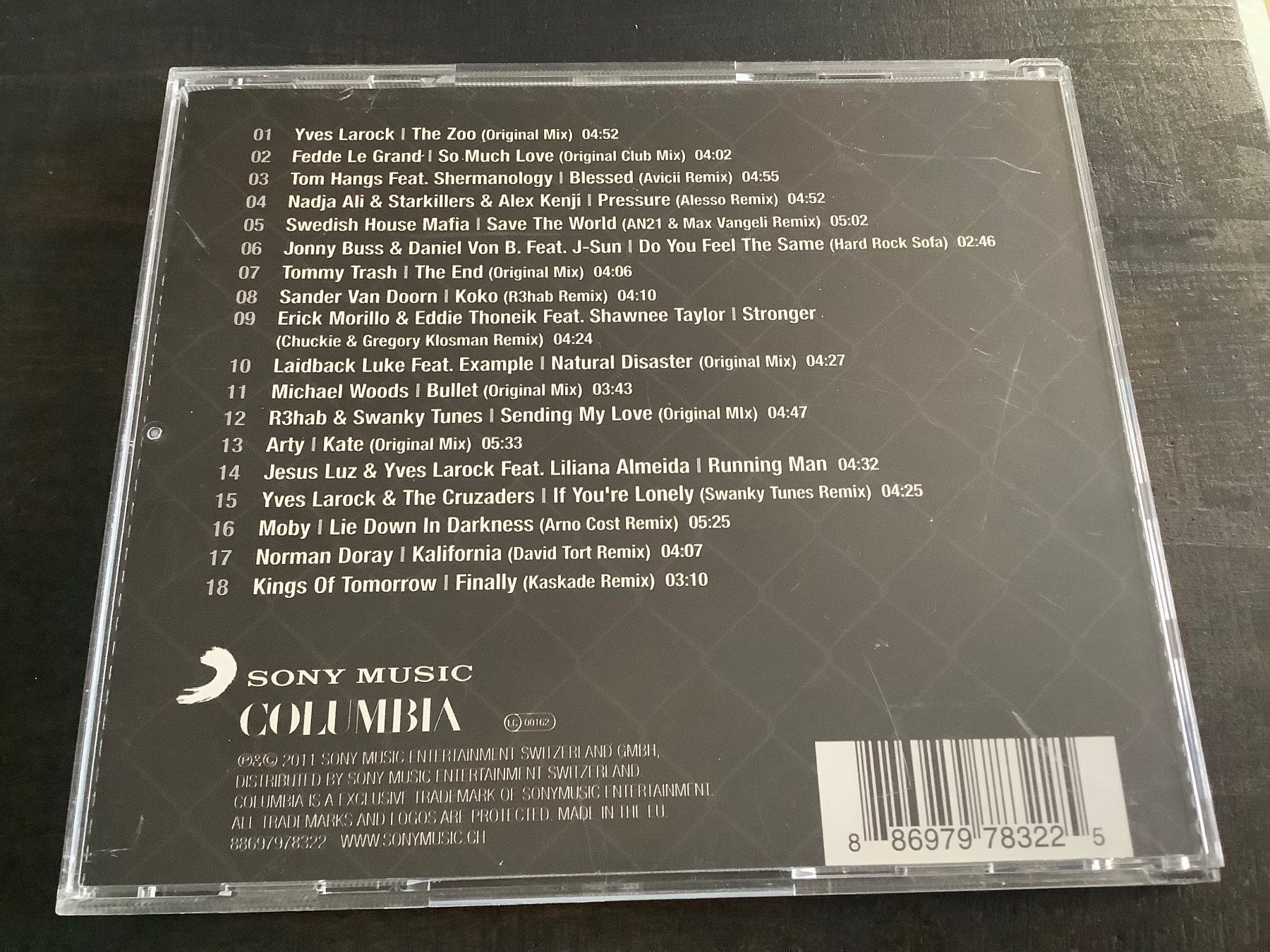CDs: Larock / 11.2 / 2011 – D'occasion à Dübendorf par Shreck 1