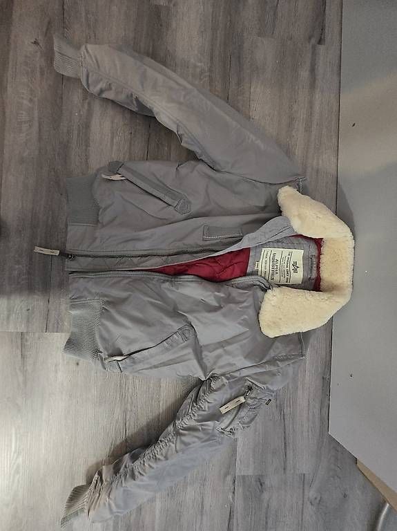 Giacche: Alpha Industries Injector 3, Bomberjacke GR. L – Usato da Auenstein venduto da Em3_Lo 1
