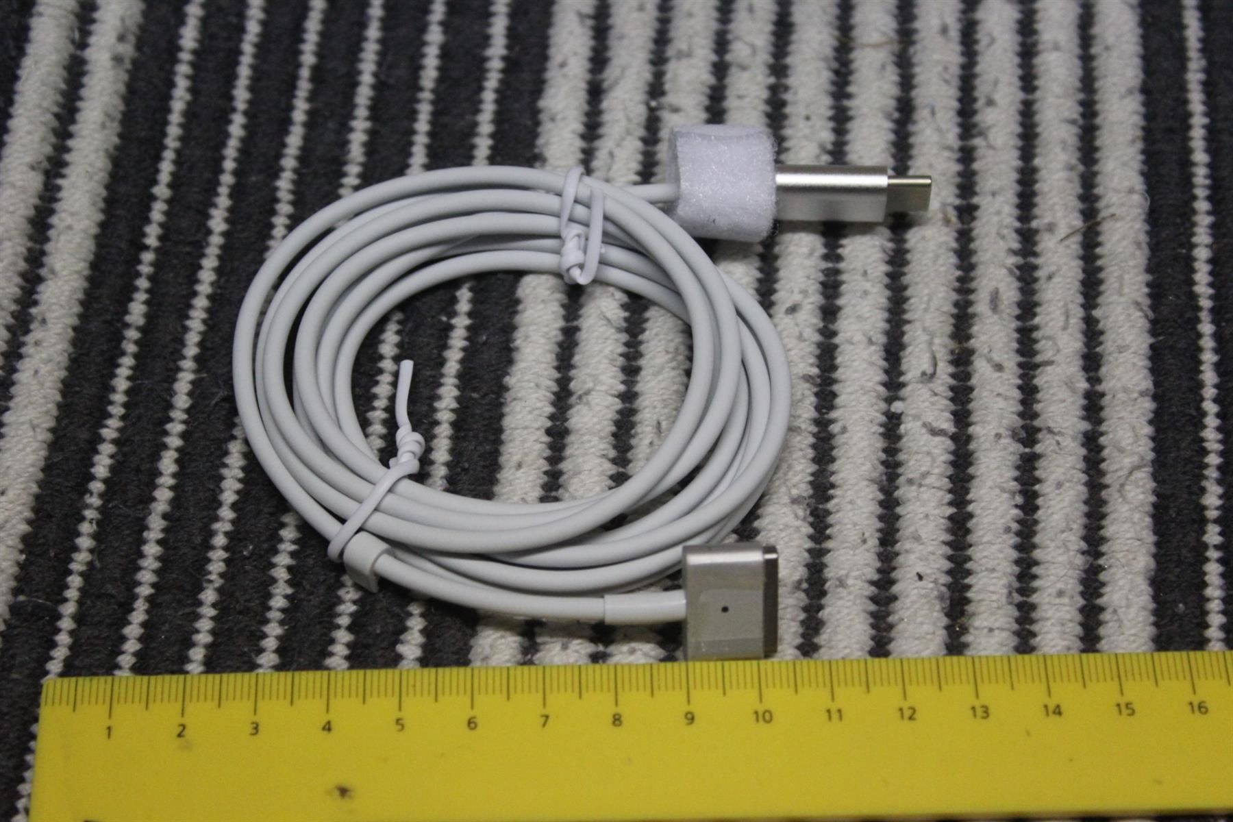 Cavi: USB  Kabel Netzteil Macbook Pro T L Form – Nuovo (secondo la descrizione) da Kirchdorf AG venduto da Aarereussshop