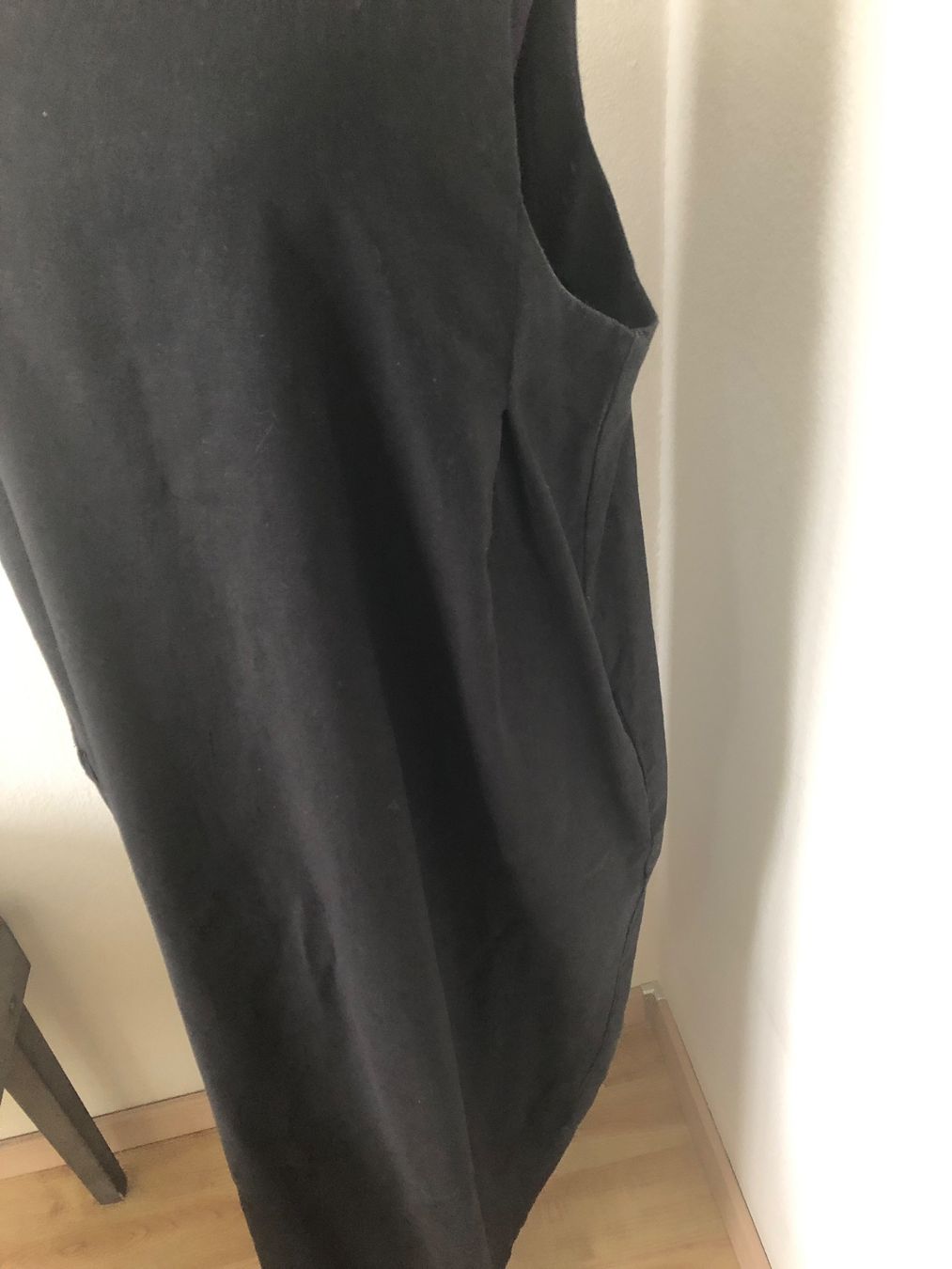 Kleider: Schwarzes Kleid, Grösse 46 – Neu (gemäss Beschreibung) aus Arlesheim von leyRum4.5 2