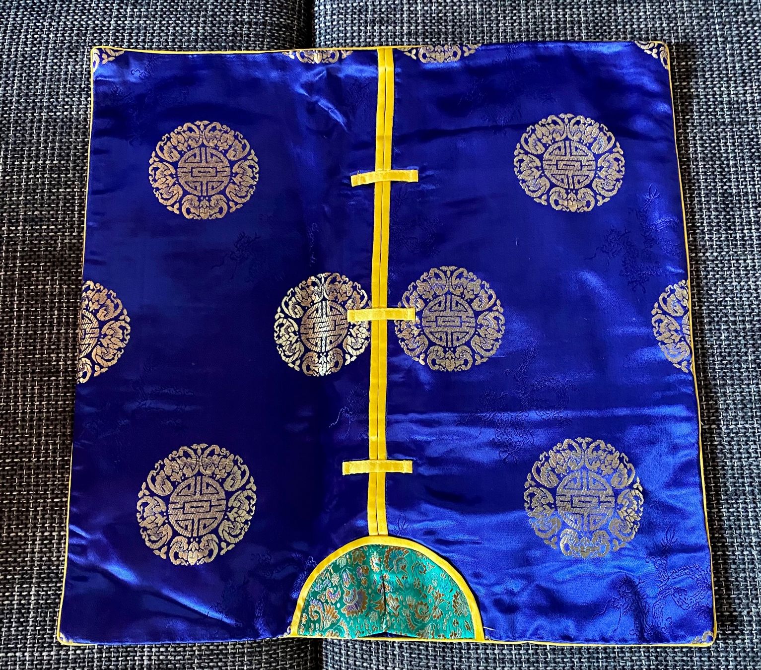 Cuscini: Fourres de coussin en pure soie – Nuovo e nell'imballaggio originale da Estavayer Le Lac venduto da sico1260 2