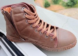 Chaussures ART