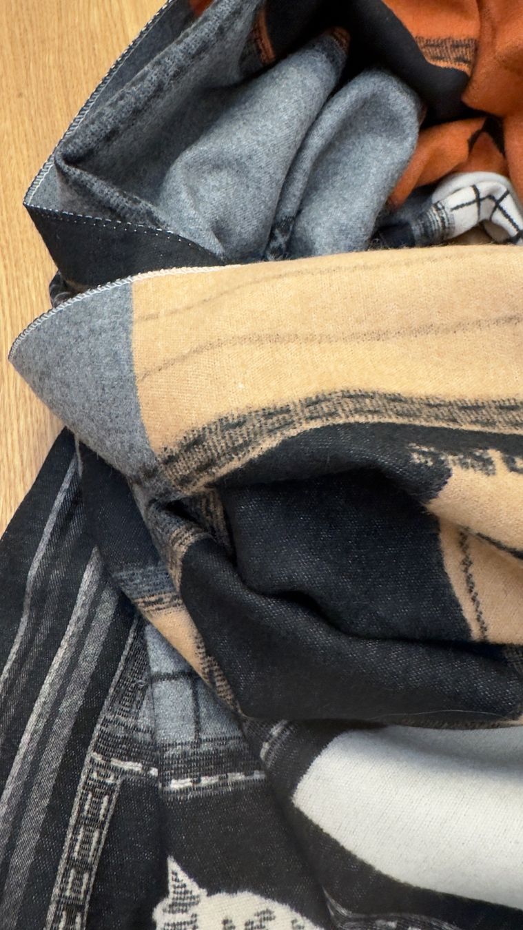 Foulard & Sciarpe: NEU Wolle fabric klassischer Schal warm – Nuovo e nell'imballaggio originale da Faulensee venduto da Liebes_Kind_2019 5