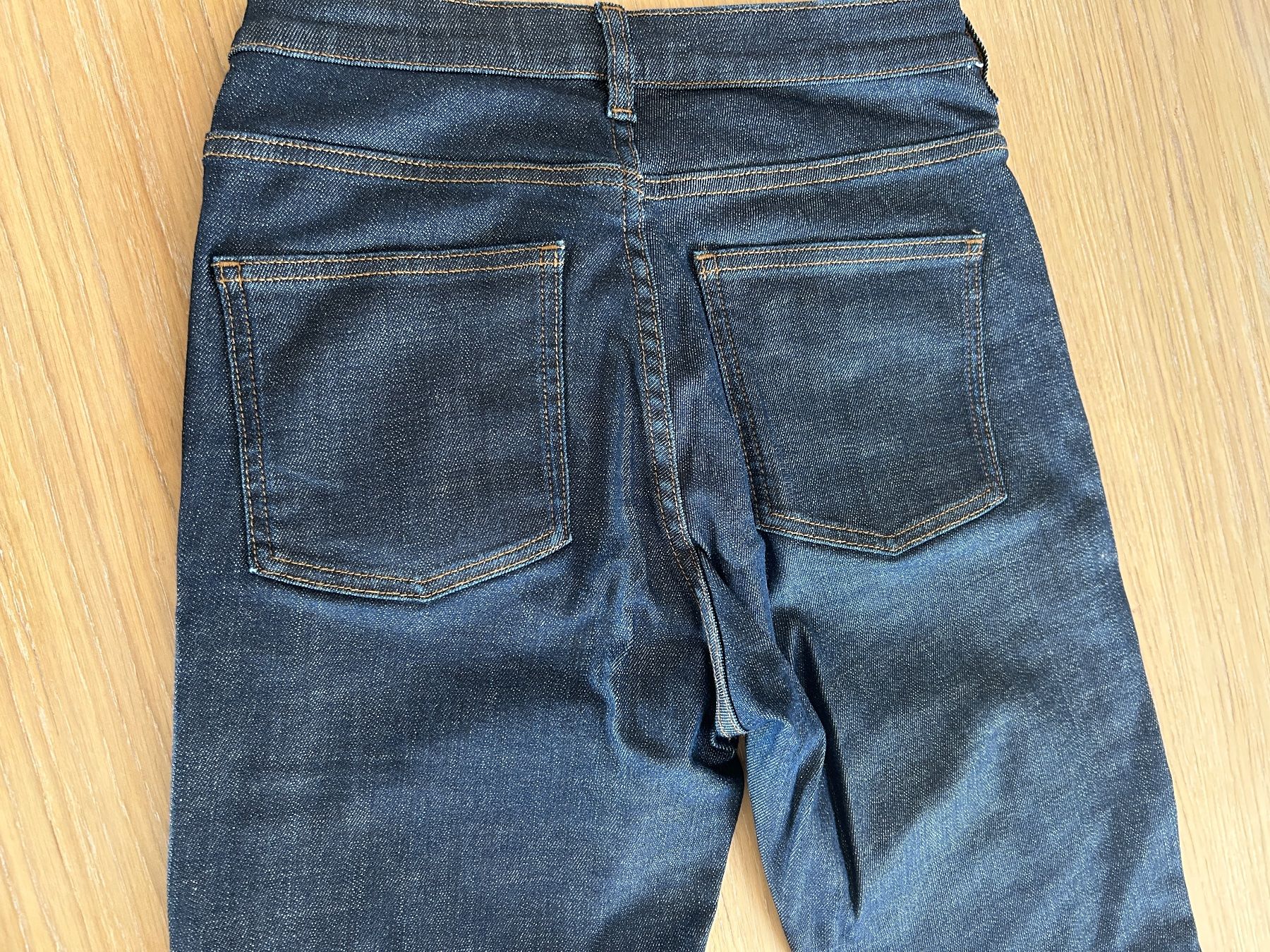 Cos Jeans: Lot de 2 Jeans COS Taille 36 – Usato da Fribourg venduto da sophlg 3