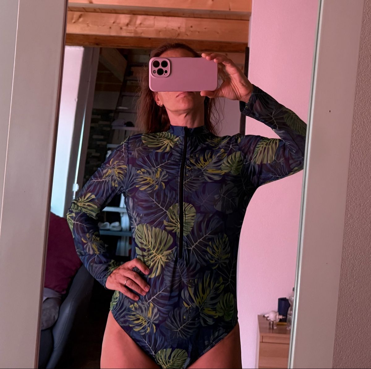Costumi da bagno & Bikini: DurchbräuneBadeanzug mit Ärmeln, mit Blätter Muster, Grösse – Nuovo e nell'imballaggio originale da Pieterlen venduto da Ksenia3003