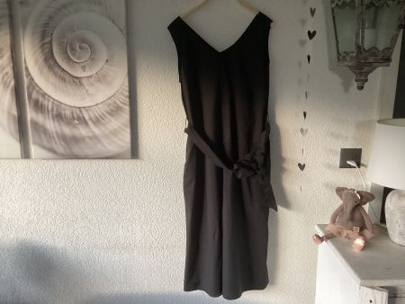NILE Kleid schwarz Gr. M elegant und bequem!