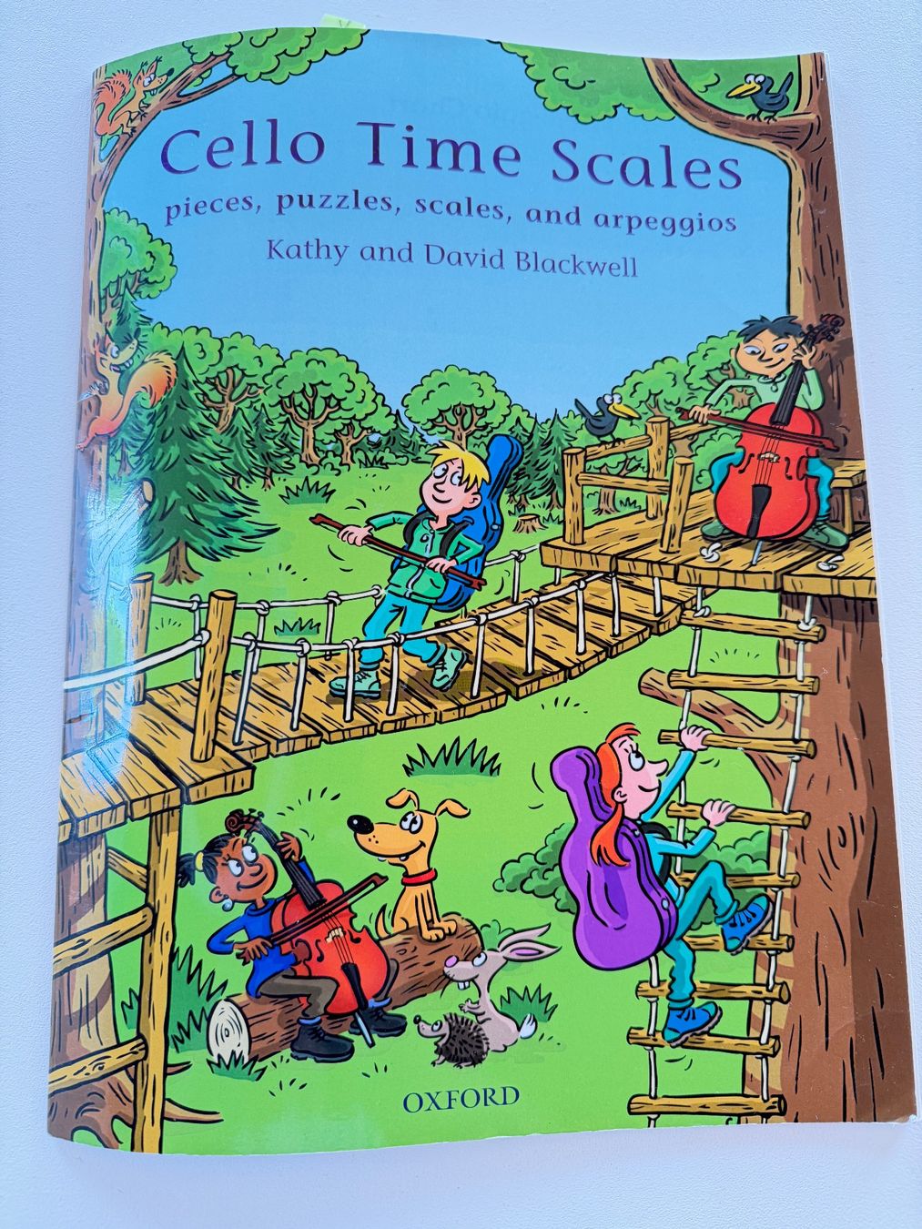Libri: Cello Time Scales Oxford Notenbuch – Usato da Teufen AR venduto da Maleaa