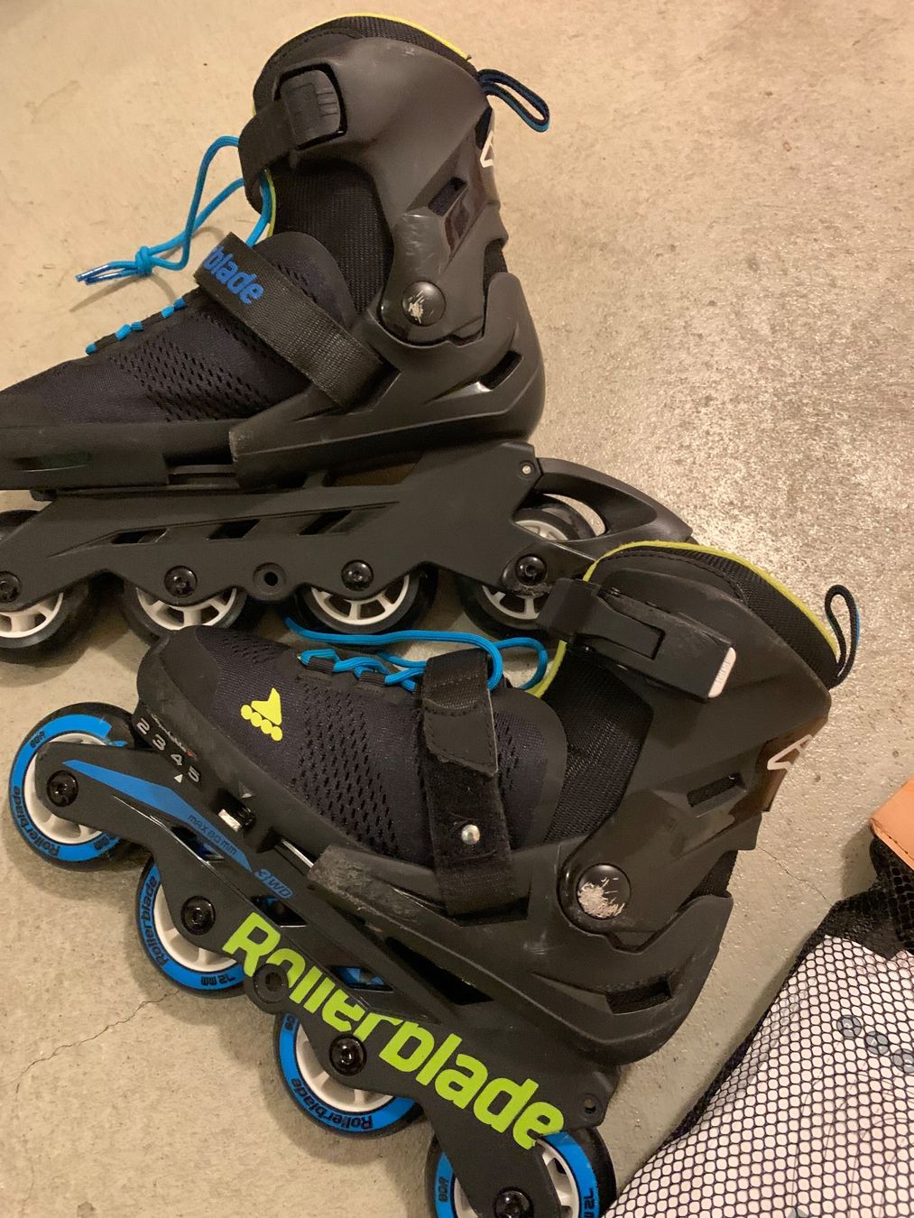 Inline-Skating & Rollschuhe: Inline Skates Rollerblade Arrow Gr. 33-36.5 gebraucht – Gebraucht aus Zürich von ksc_qs68