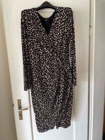 Elegantes Wickelkleid mit Muster, Gr 44, Long Tall Sally