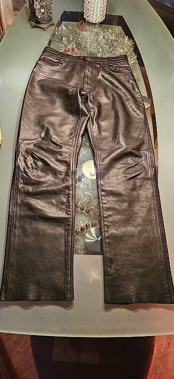 Hosen: Biker Lederhose Schwarz – Gebraucht aus Ittigen von Auderset