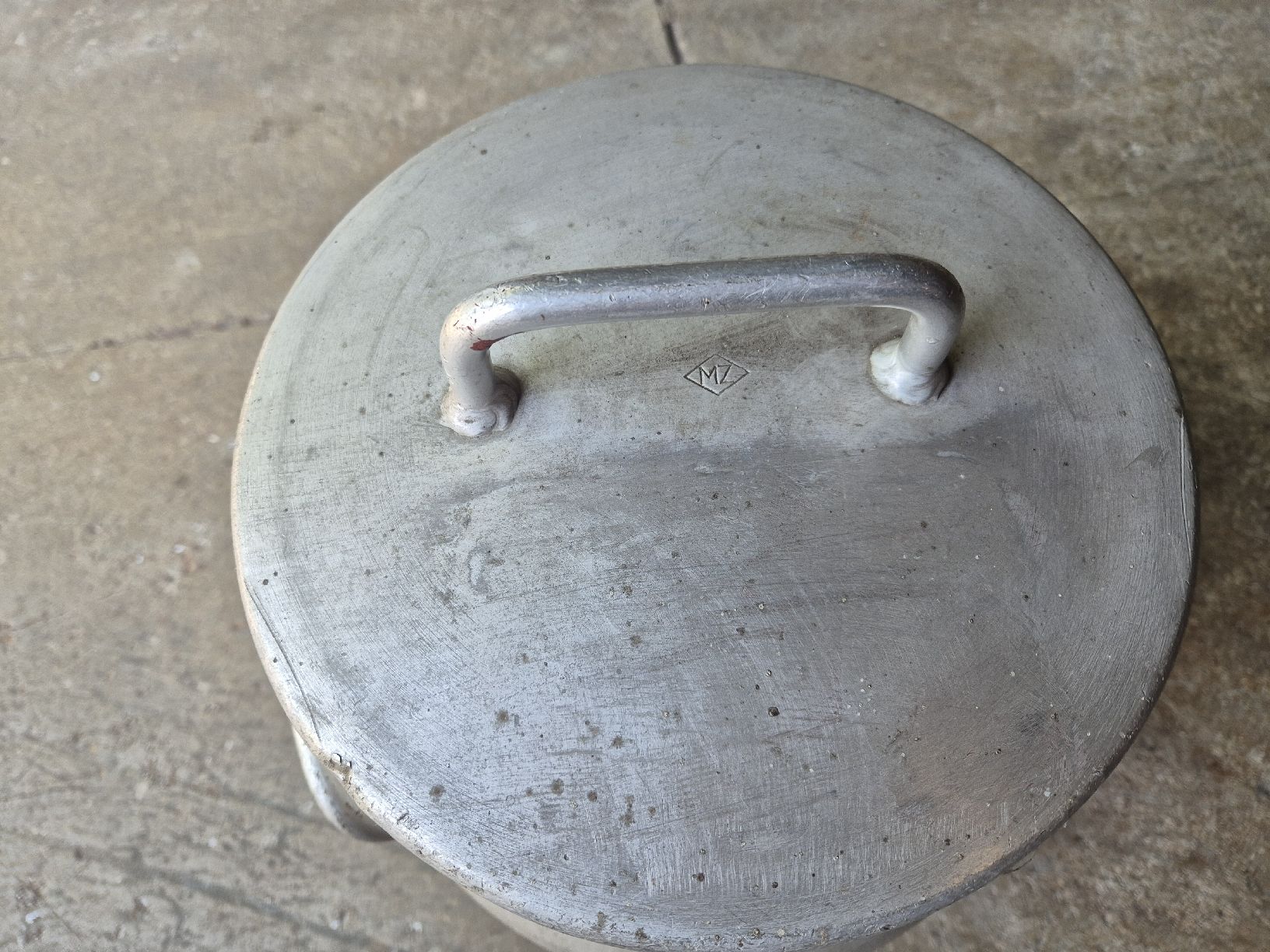 Agricoltura: Boille à lait en aluminium  – Usato da Le Locle venduto da CHEGUA 2