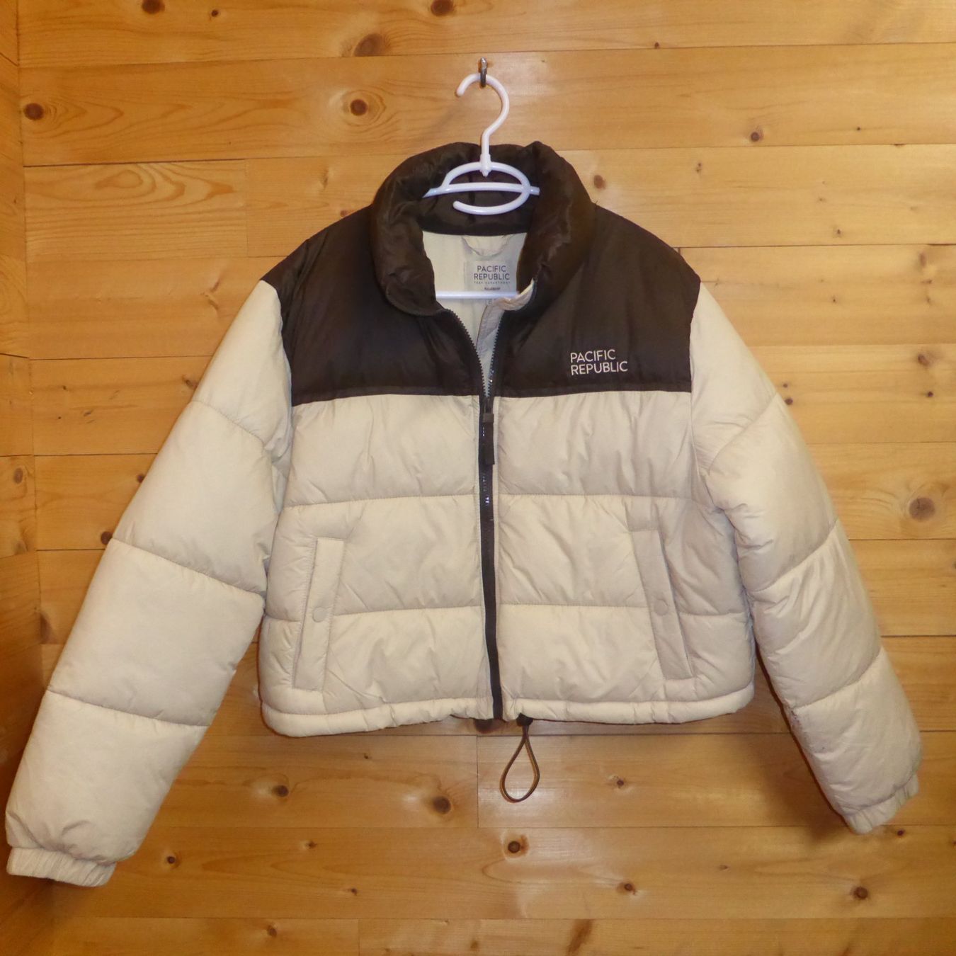 Vestes: Winterjacke PACIFIC REPUBLIC, Gr. M / Crop – D'occasion à St.Gallen par regenbogen5