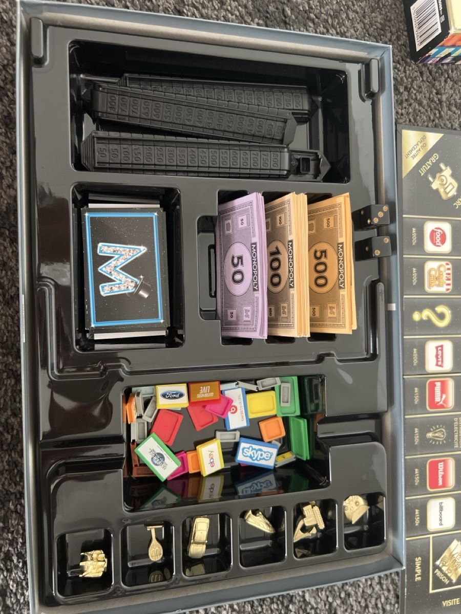 Hasbro Giochi: Monopoly Empire Edition Board Game Complete Good Condition – Nuovo (secondo la descrizione) da Coppet venduto da Cool0123 2
