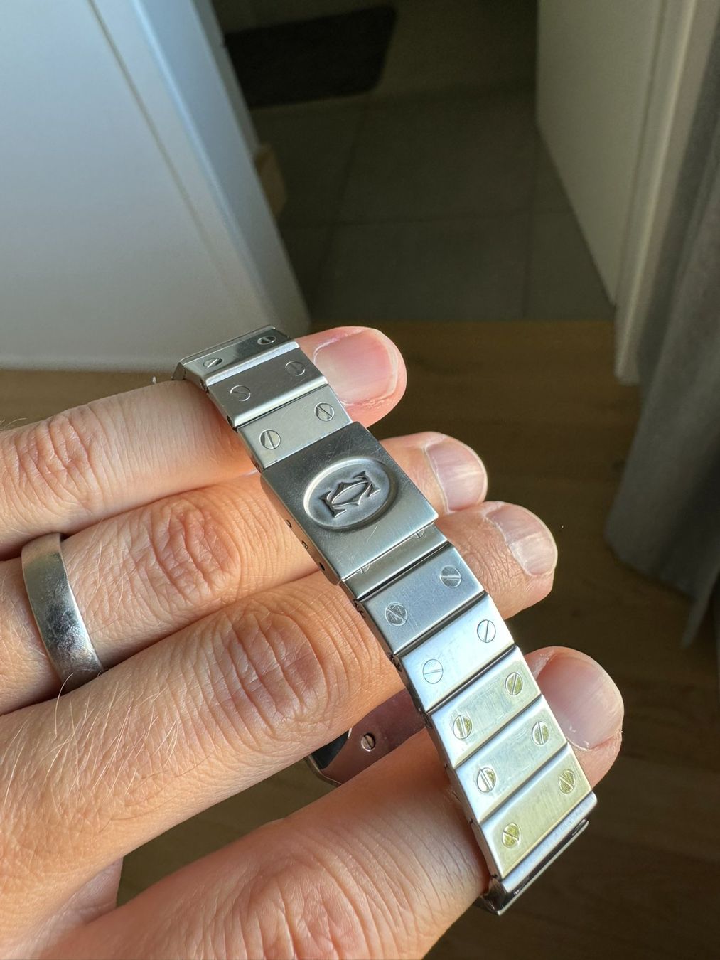 Cartier Orologi: Cartier Santos Carrée 2960 – Usato da Villarepos venduto da aTimeAffair 4