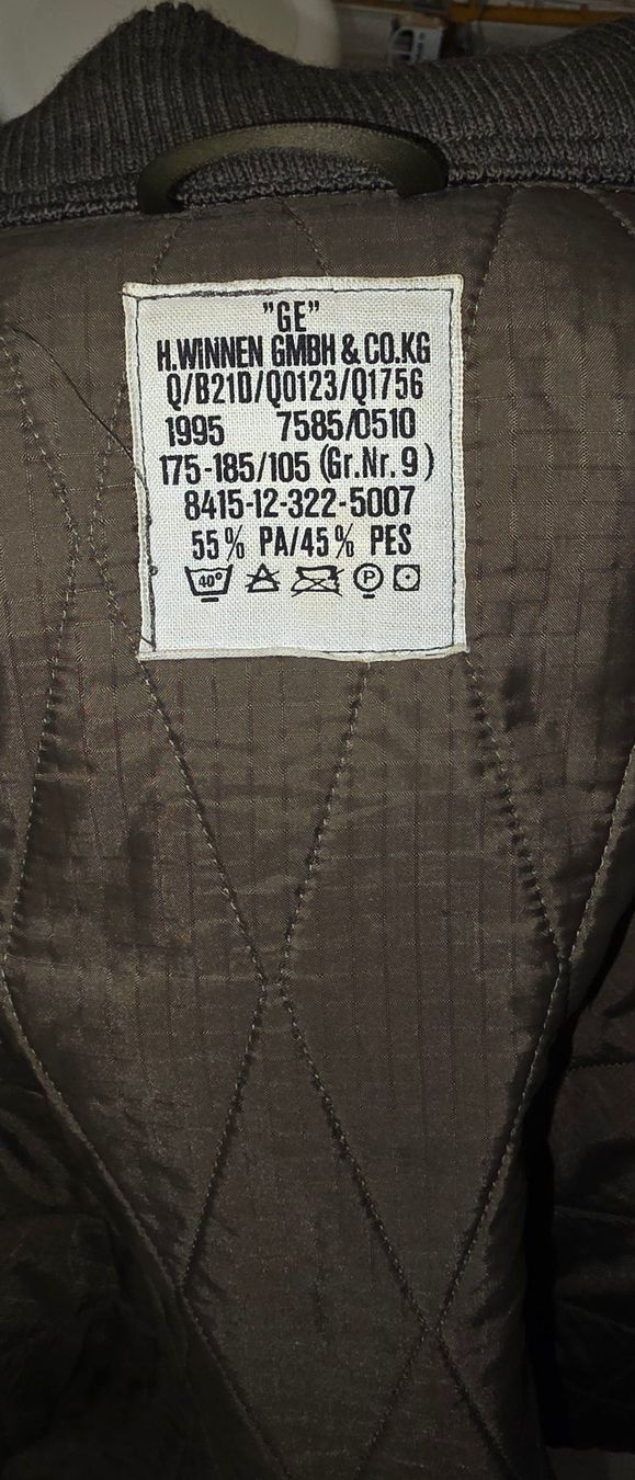 Uniformi: Original Bundeswehr Flecktarn Anorak mit Thermofutter – Nuovo (secondo la descrizione) da Aarburg venduto da Se20 3