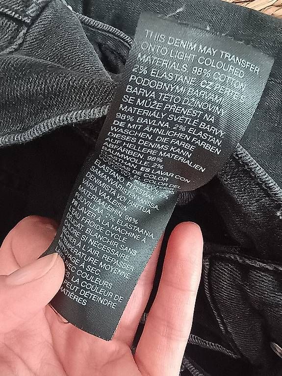 Other Stories Jeans: Jeans von &Other Stories – Usato da Zürich venduto da Melianea 2