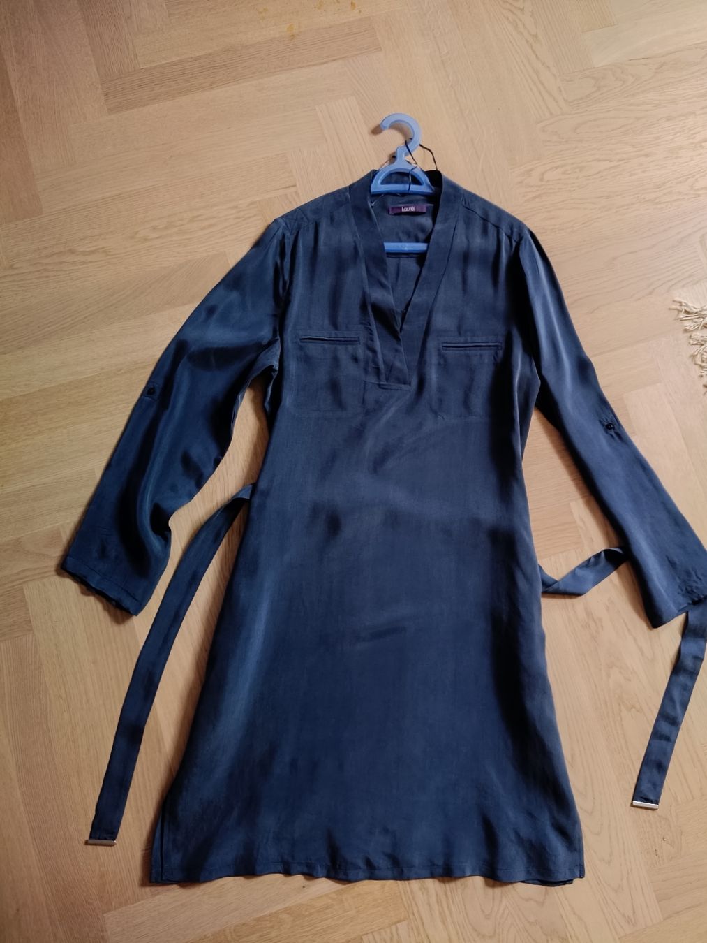 Vestiti: Wunderschönes Kleid von Laurèl - Neu! – Nuovo (secondo la descrizione) da Adliswil venduto da Vimovi