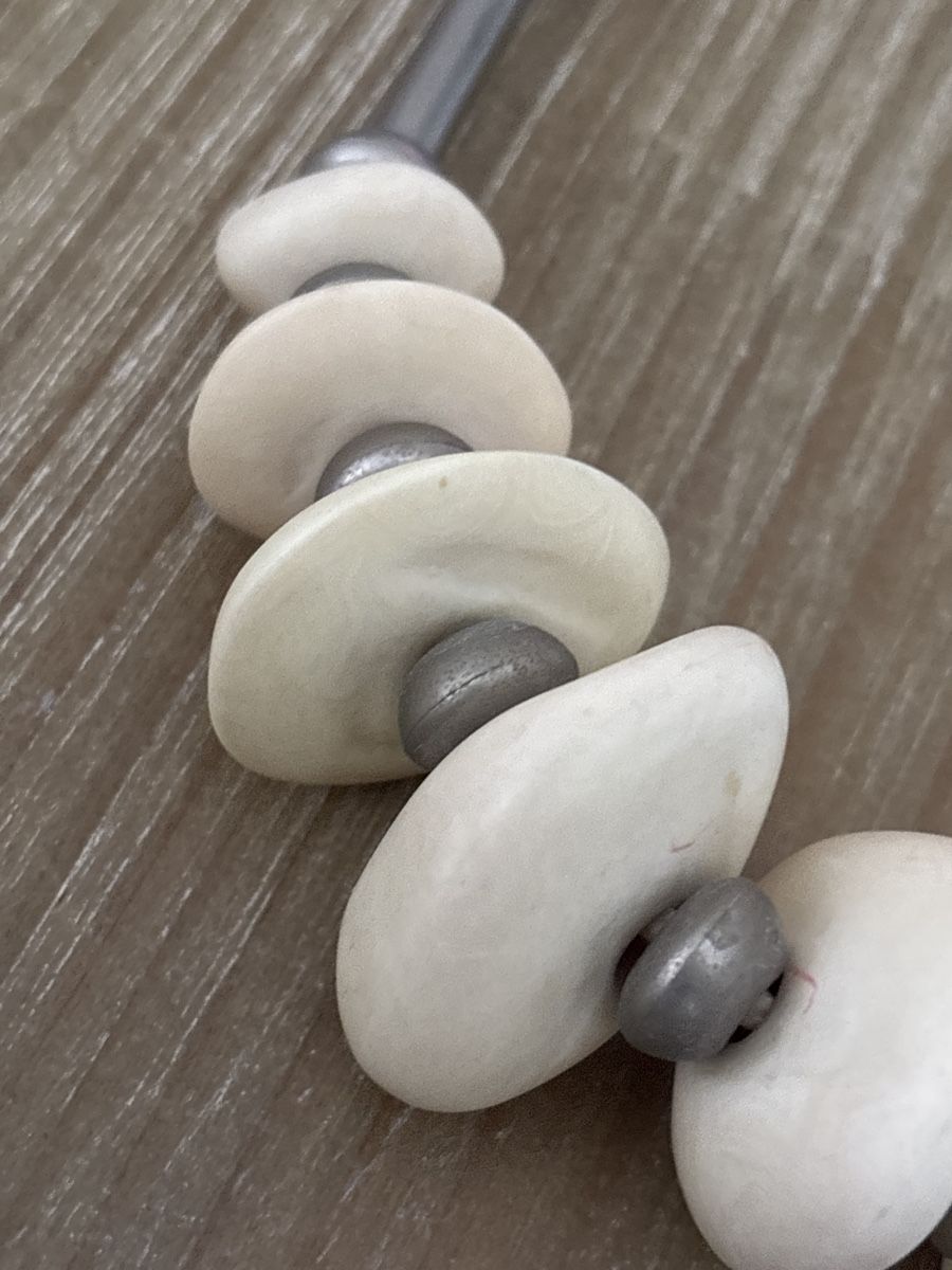 Catenine: Halskette mit Knochen- und Silber-Optik, Sommer-Look – Usato da langenthal venduto da rundholz7 1