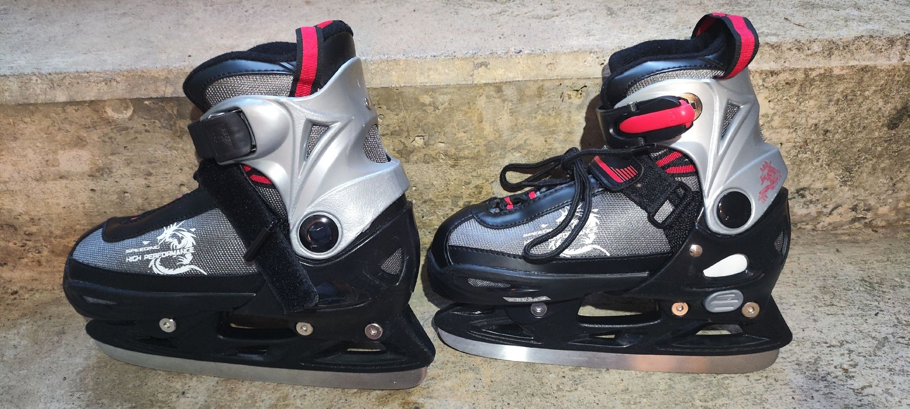 Pattini da ghiaccio: Patins à glace Extend – Usato da Fribourg venduto da nezchaud 2