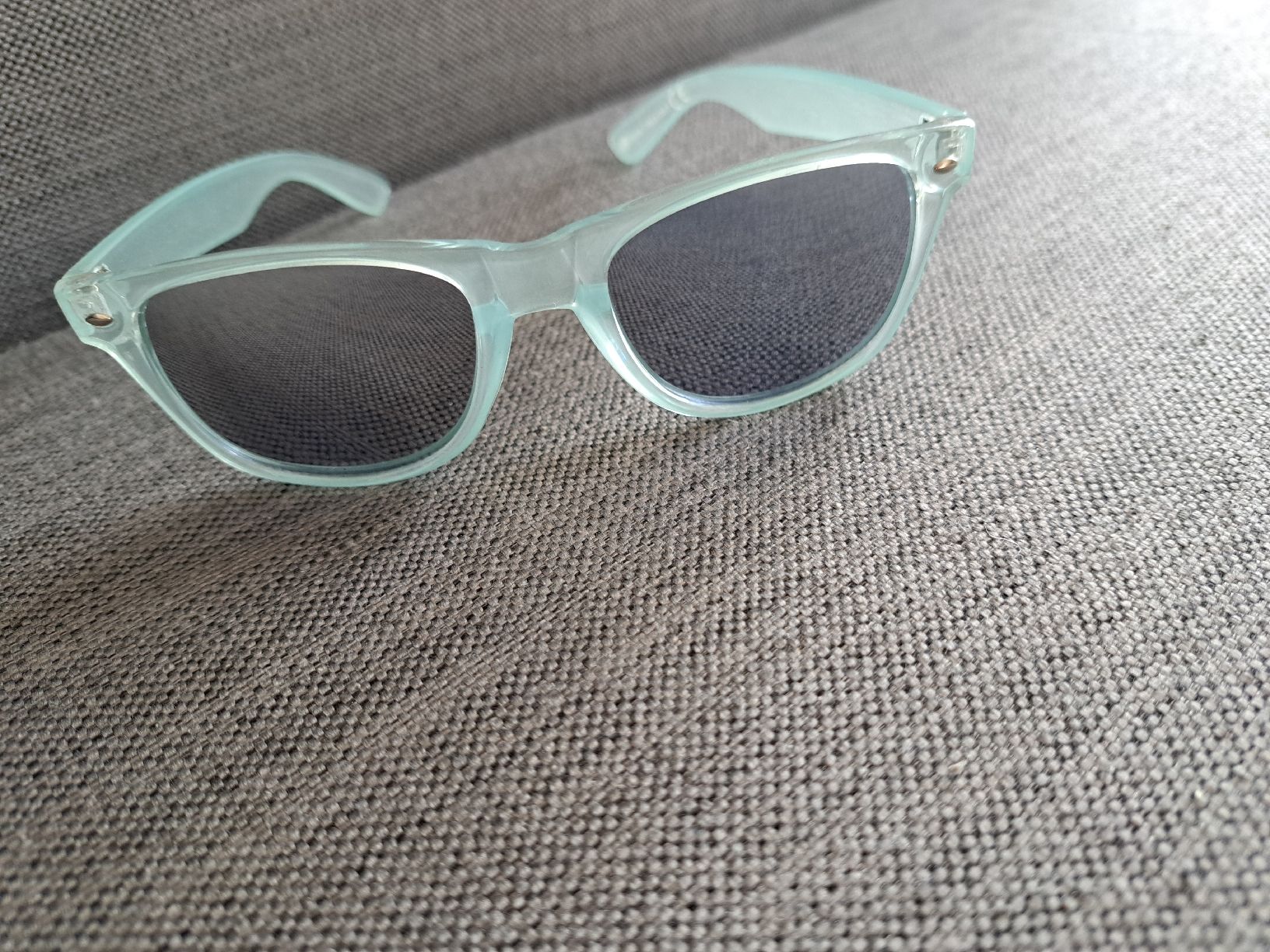 Brillen & Gläser: Sonnenbrille türkis-hellblauer Rahmen Gläser verspiegelt  – Gebraucht aus Jona von cel_s8jx 2