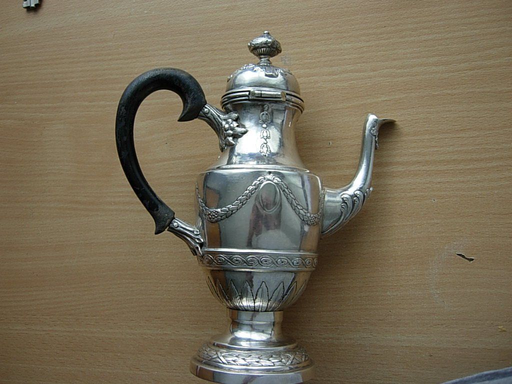 Caraffe: Kaffekanne-Augsburg 1783-Silber – Usato da Luzern venduto da Lucernauno