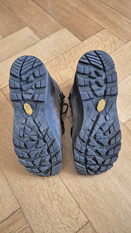 Chaussures femmes: Lowa Wanderschuh – D'occasion à Bern par SandMatter 1