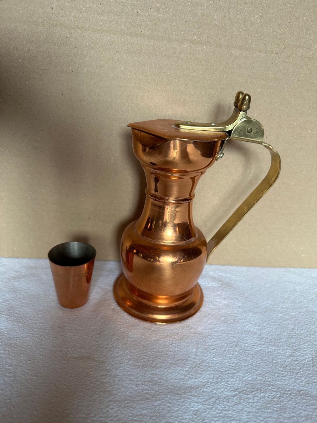 Caraffe: Pichet et gobelet en cuivre Egro – Usato da Ste-Croix venduto da BuffetSC
