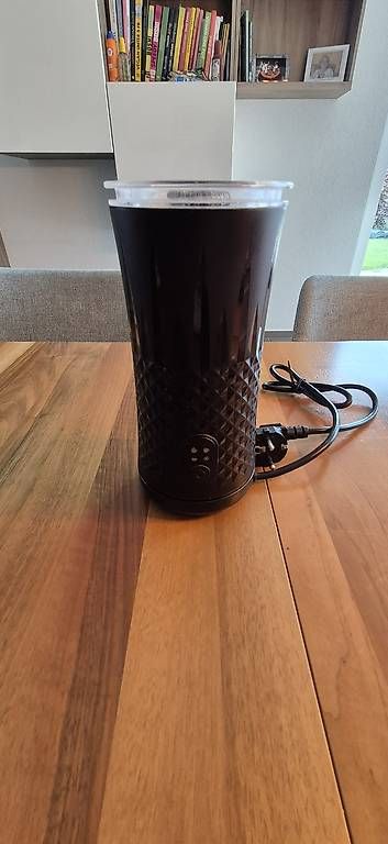 Elettrodomestici da cucina: Milchaufschäumer Milchwärmer 4in1 – Usato da Othmarsingen venduto da user410 2