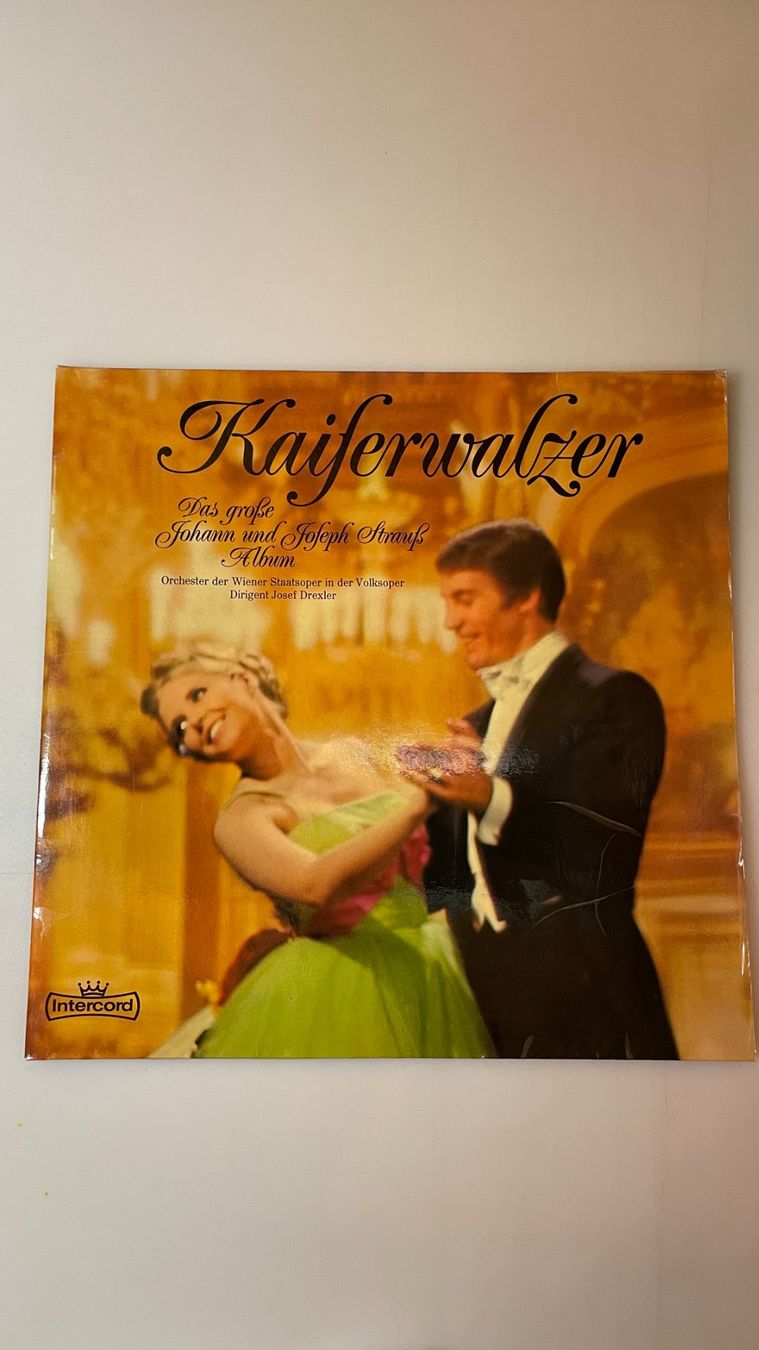 Schallplatten: Kaiserwalzer Schallplatte - Johann Strauss - 2 Schallplatten – Gebraucht aus Glattfelden von flomiking
