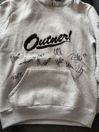 EHCO Pullover mit Unterschriften