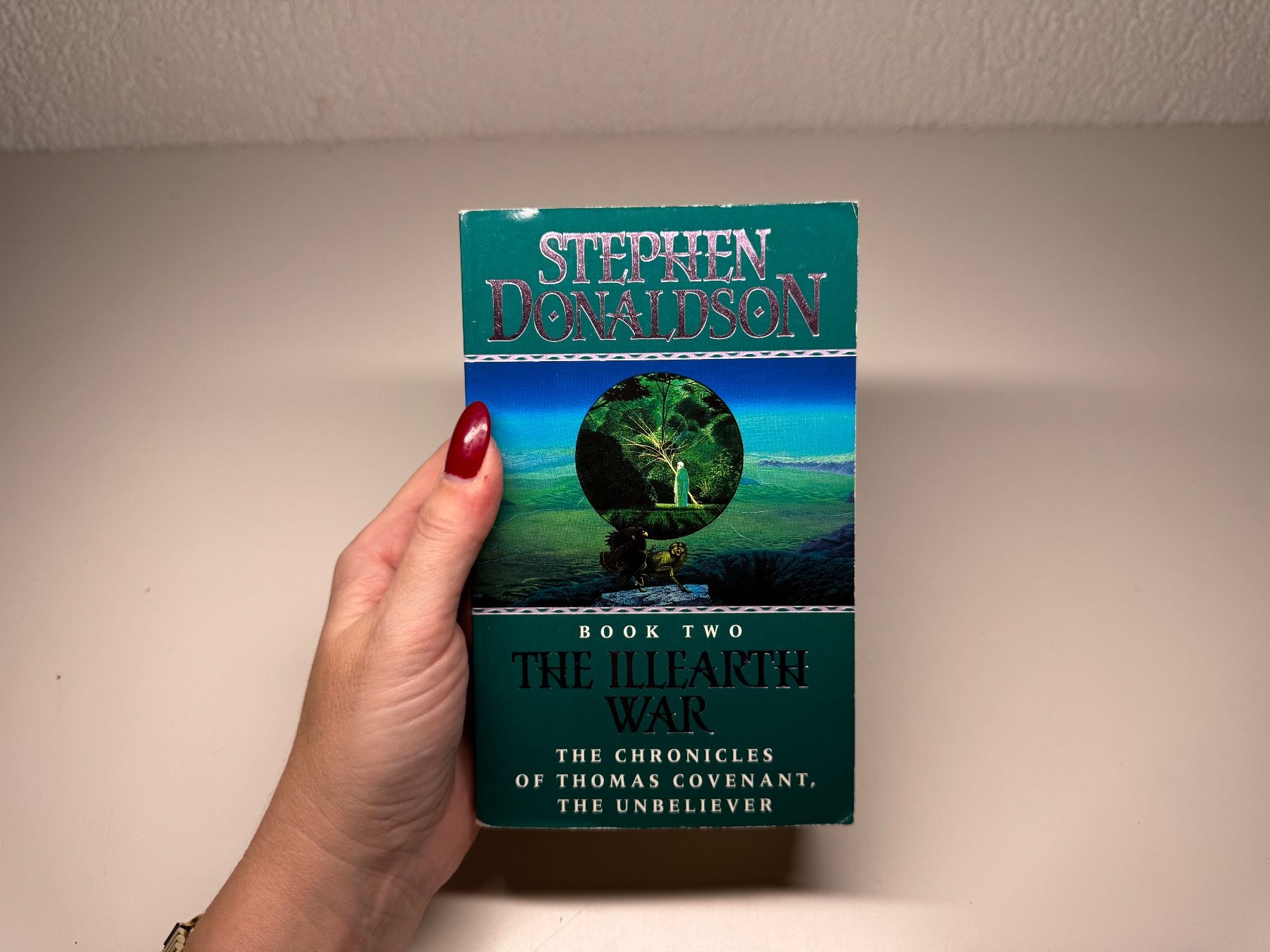 Libri: NOVEL: Stephen Donaldson, The Illearth War, Book two – Usato da Grosswangen venduto da English_books