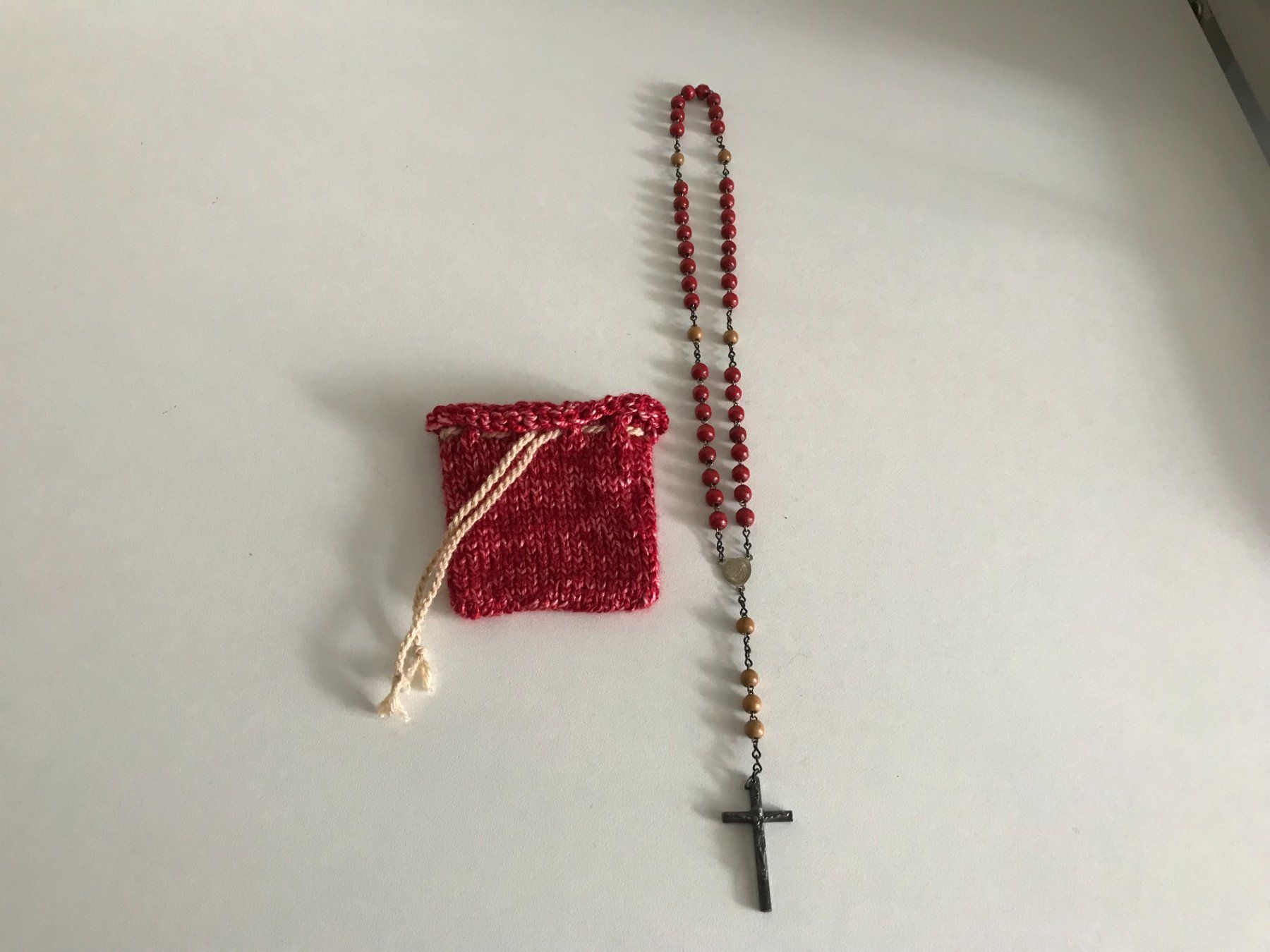 Altri gioielli: rosenkranz mit dazu passendem säckli – Usato da Siebnen venduto da Floki3