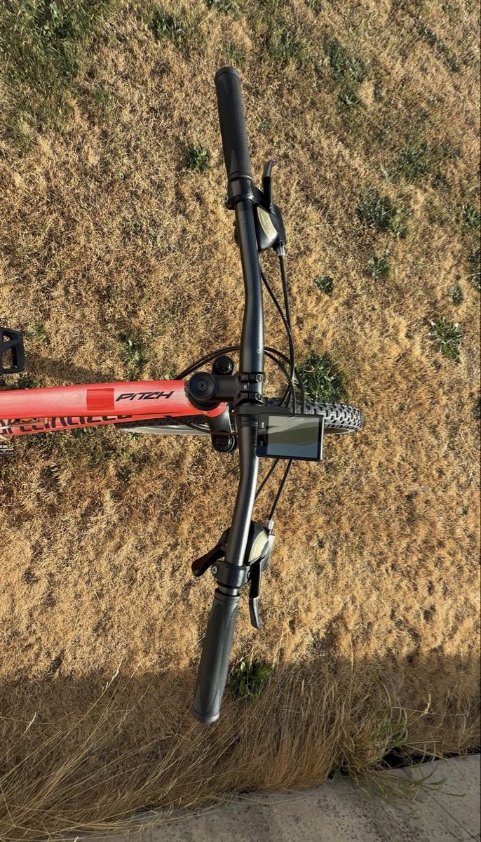 Vélos: Specialized Pitch Mountain Bike Red Good Condition – D'occasion à le Noirmont par Andreybelfor 7