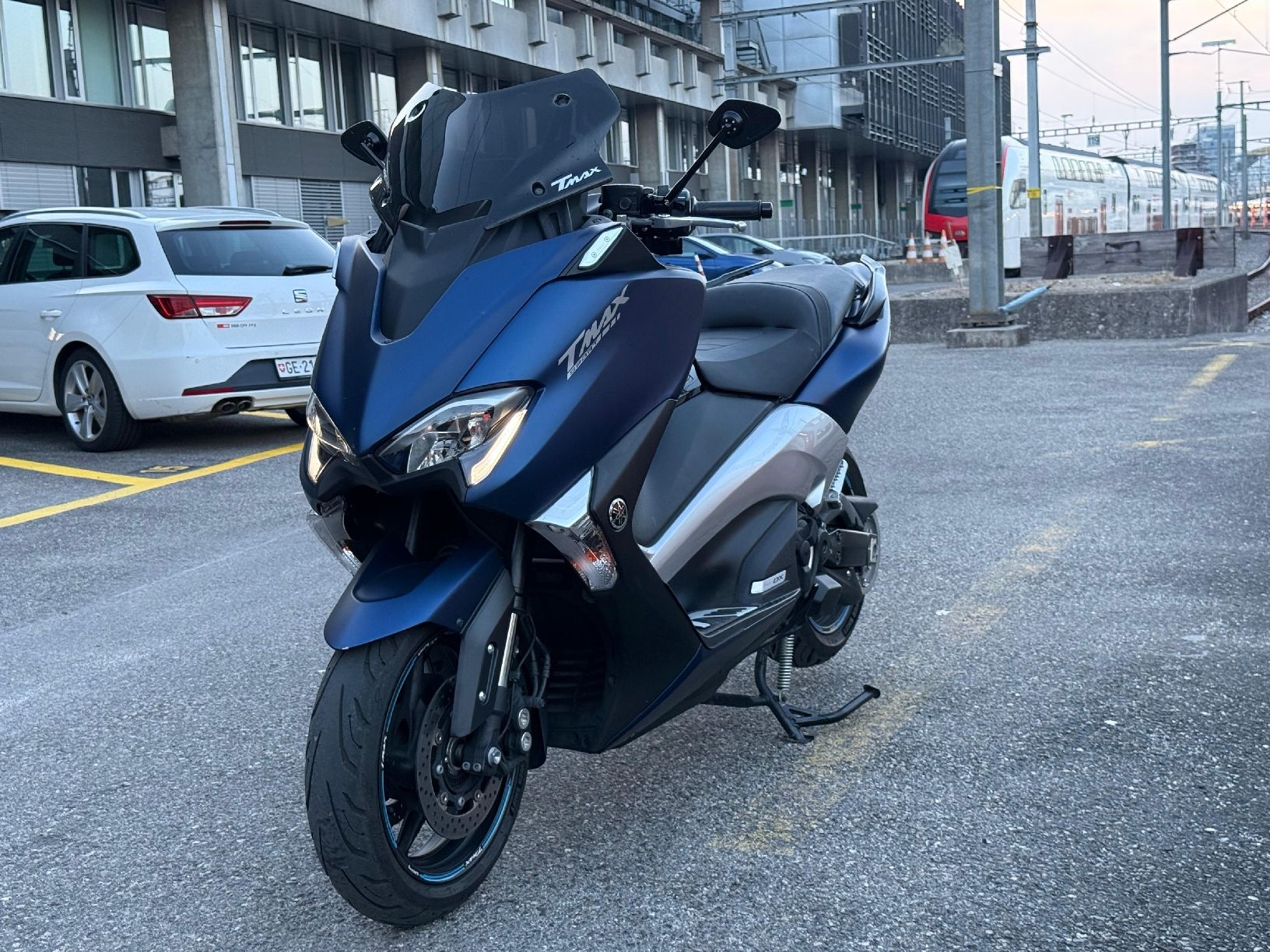 Yamaha Scooters: Yamaha TMAX 530 DX – Gebraucht aus Thônex von rez_rp7z 1